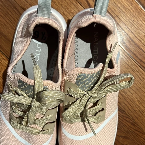 Nautica Nude Pink Stretch  N Go Breeze Running Shoes Women's Size 9.5 - Picture 8 of 13